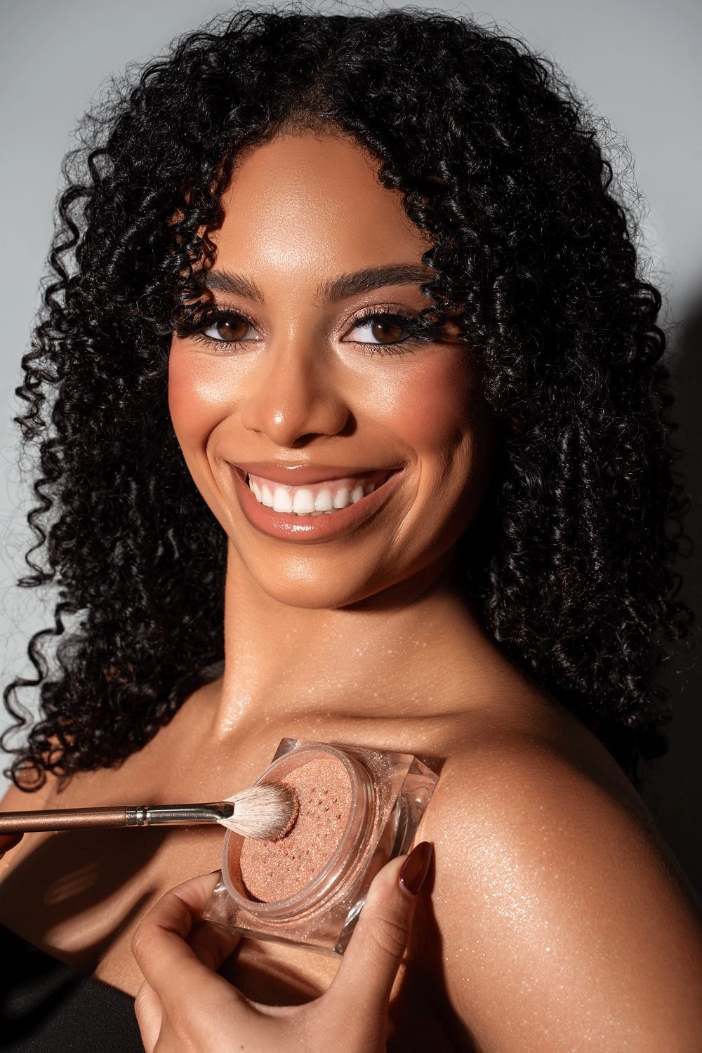 NIA DYNASTY LUXURY 3 in 1 SHIMMER POWDER